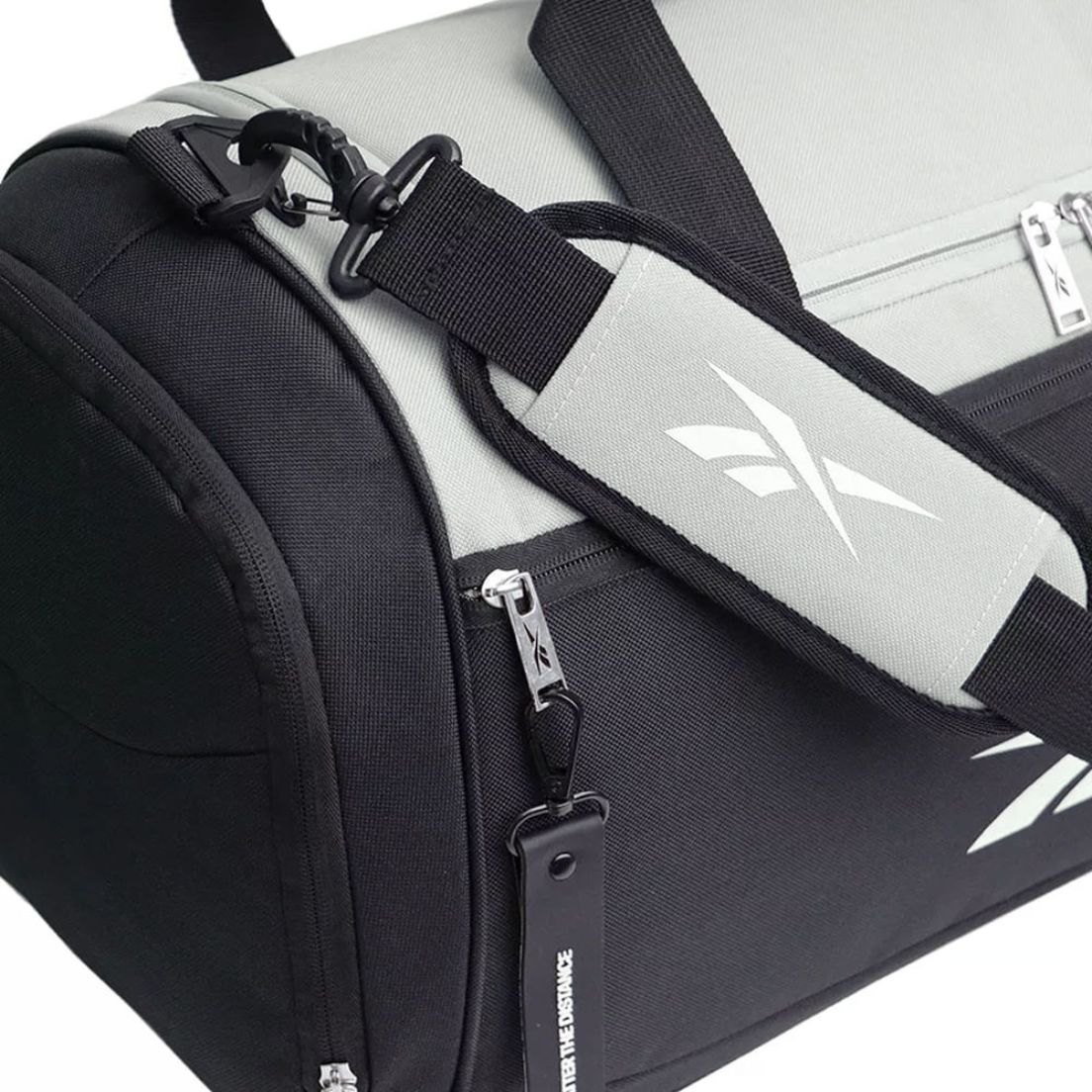 Bolso Reebok 60058 37 L — imagen 3