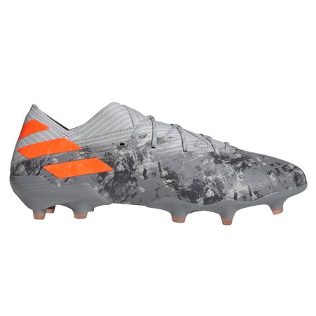 botines adidas grises