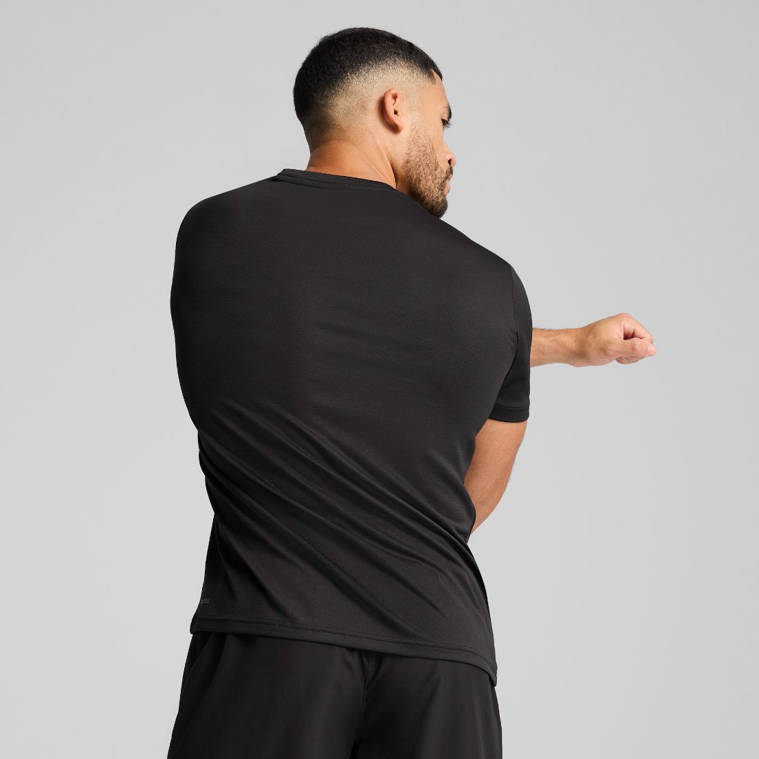 Remera Puma Tad Essentials Poly Texture De Hombre — imagen 4