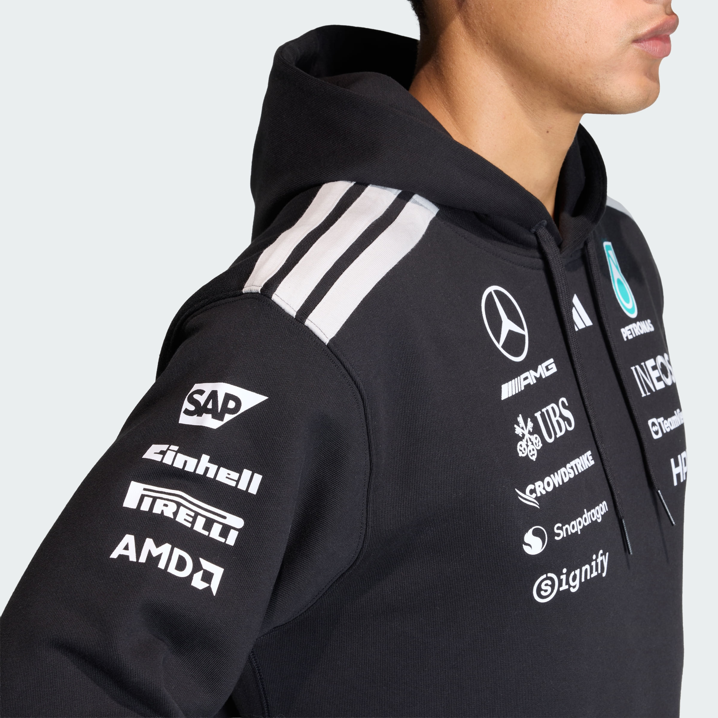 Buzo adidas MERCEDES AMG PETRONAS F1 TEAM DRIVER Hombre — imagen 4