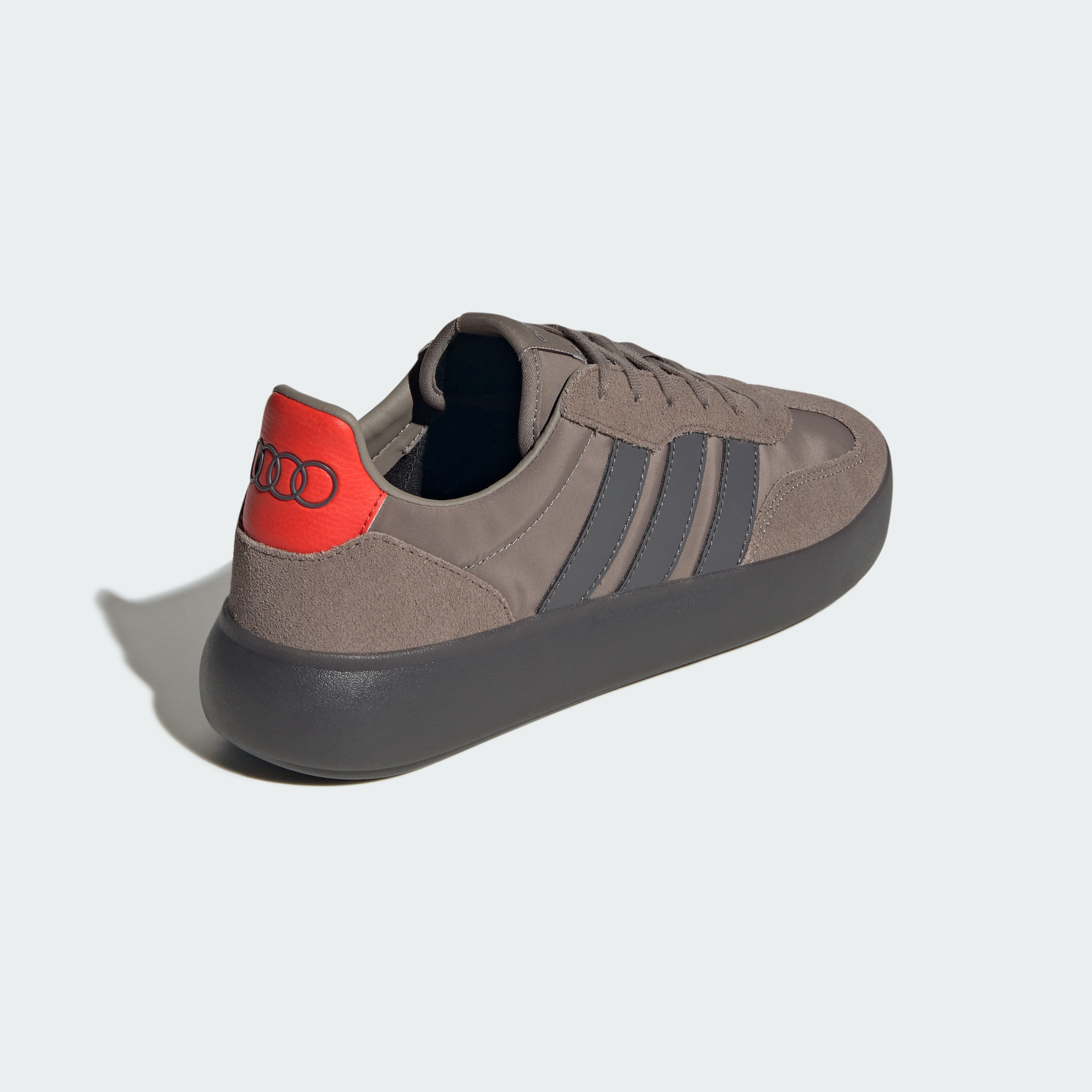 Zapatillas adidas BARREDA DECODE DE AUDI FORMULA ONE TEAM Unisex — imagen 3