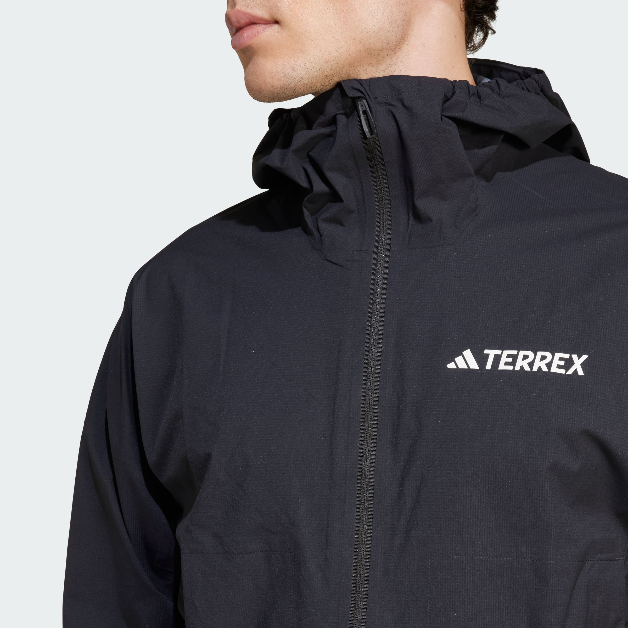 Campera adidas ligera con 2,5 capas Terrex Xperior Climaproof Hombre — imagen 4