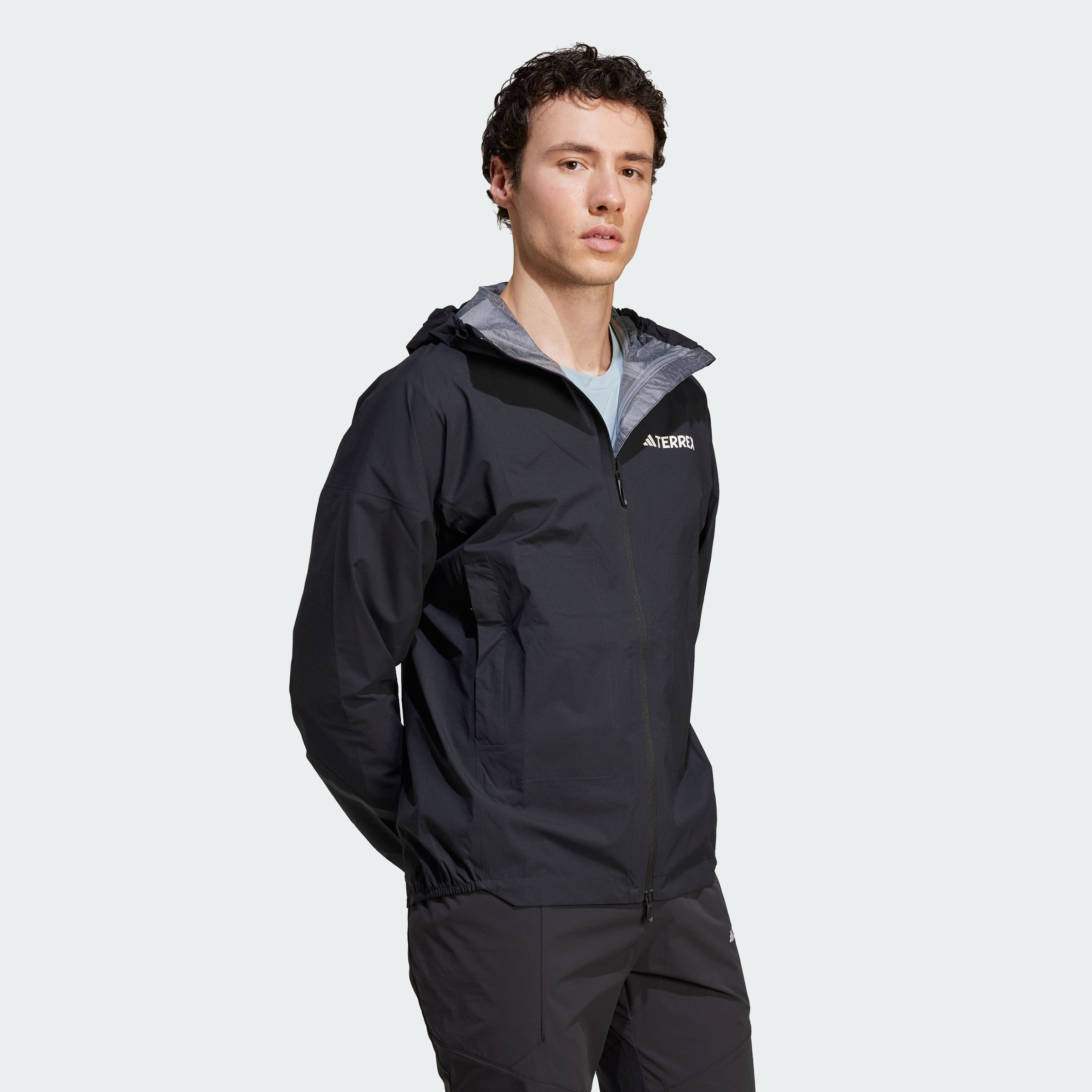 Campera adidas ligera con 2,5 capas Terrex Xperior Climaproof Hombre — imagen 6