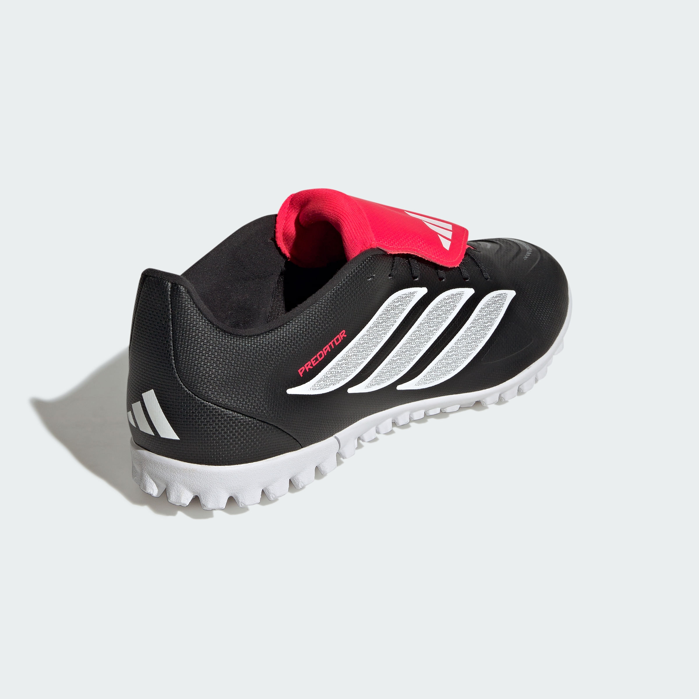 Botines adidas PREDATOR CLUB Lengüeta Plegable Pasto Sintético Unisex — imagen 3
