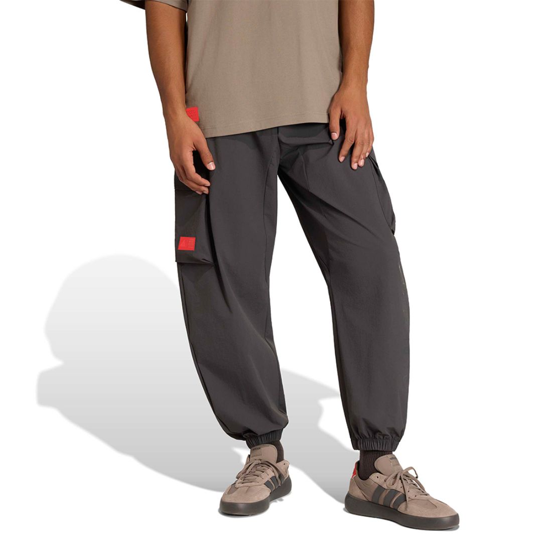 Pantalón adidas Audi Revolut F1 De Hombre — imagen 2