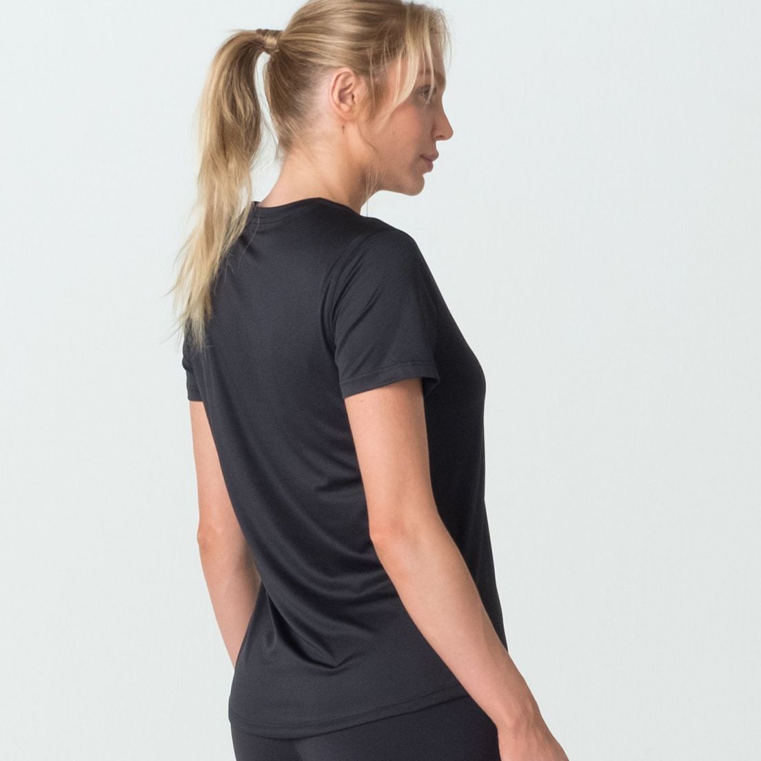 Remera Fila Basic Sports Polygin De Mujer — imagen 2