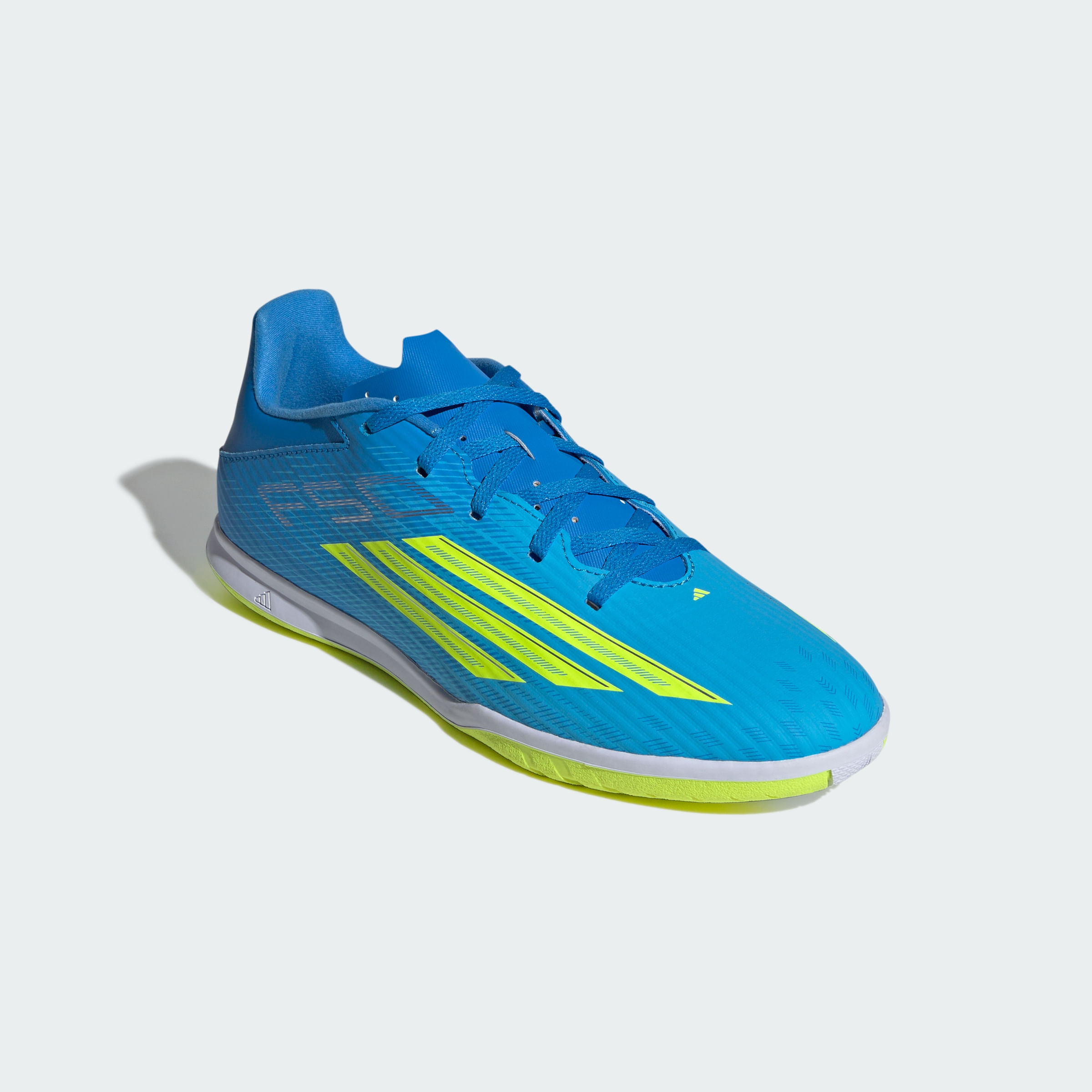Botines adidas F50 CLUB Cancha Cubierta Unisex — imagen 2