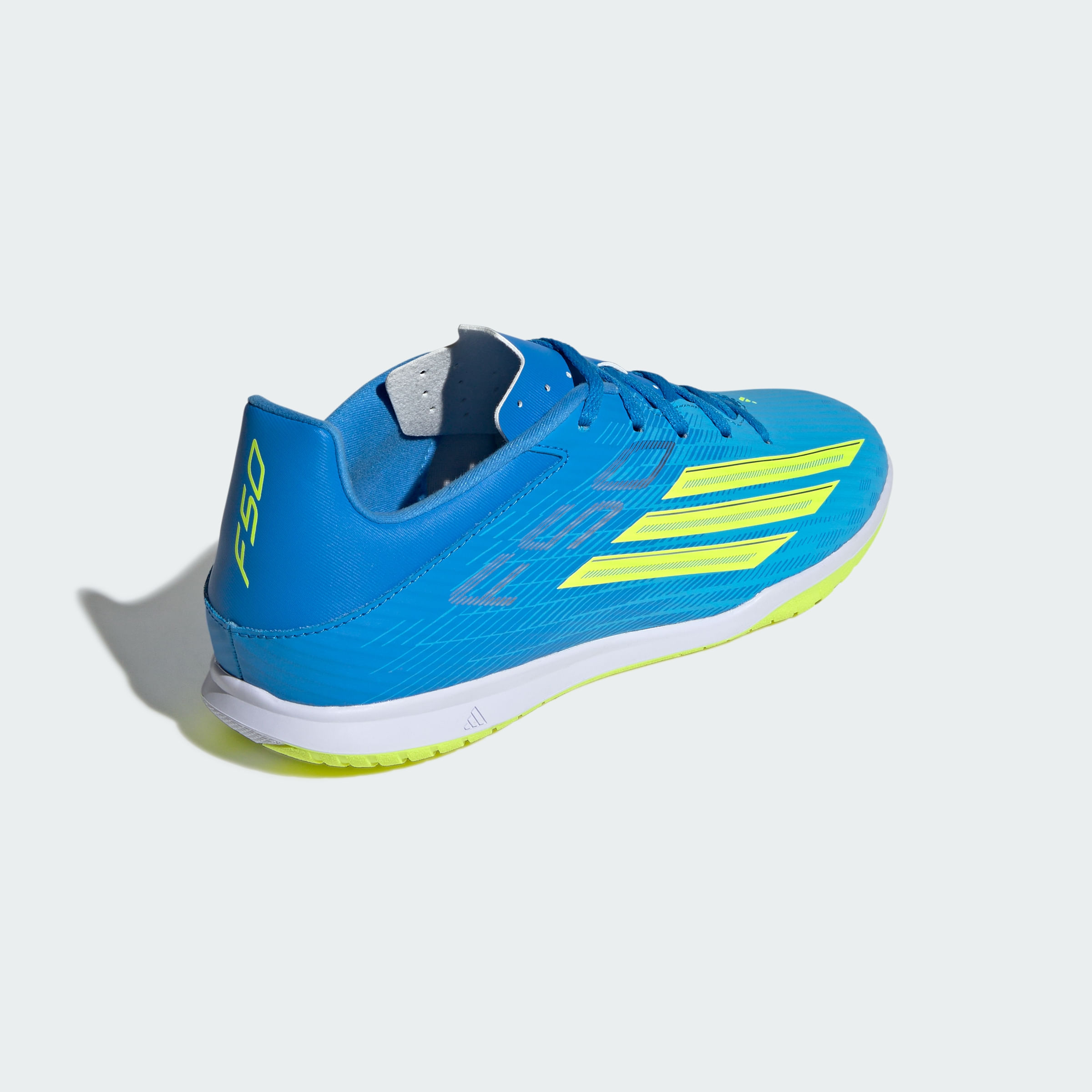 Botines adidas F50 CLUB Cancha Cubierta Unisex — imagen 3