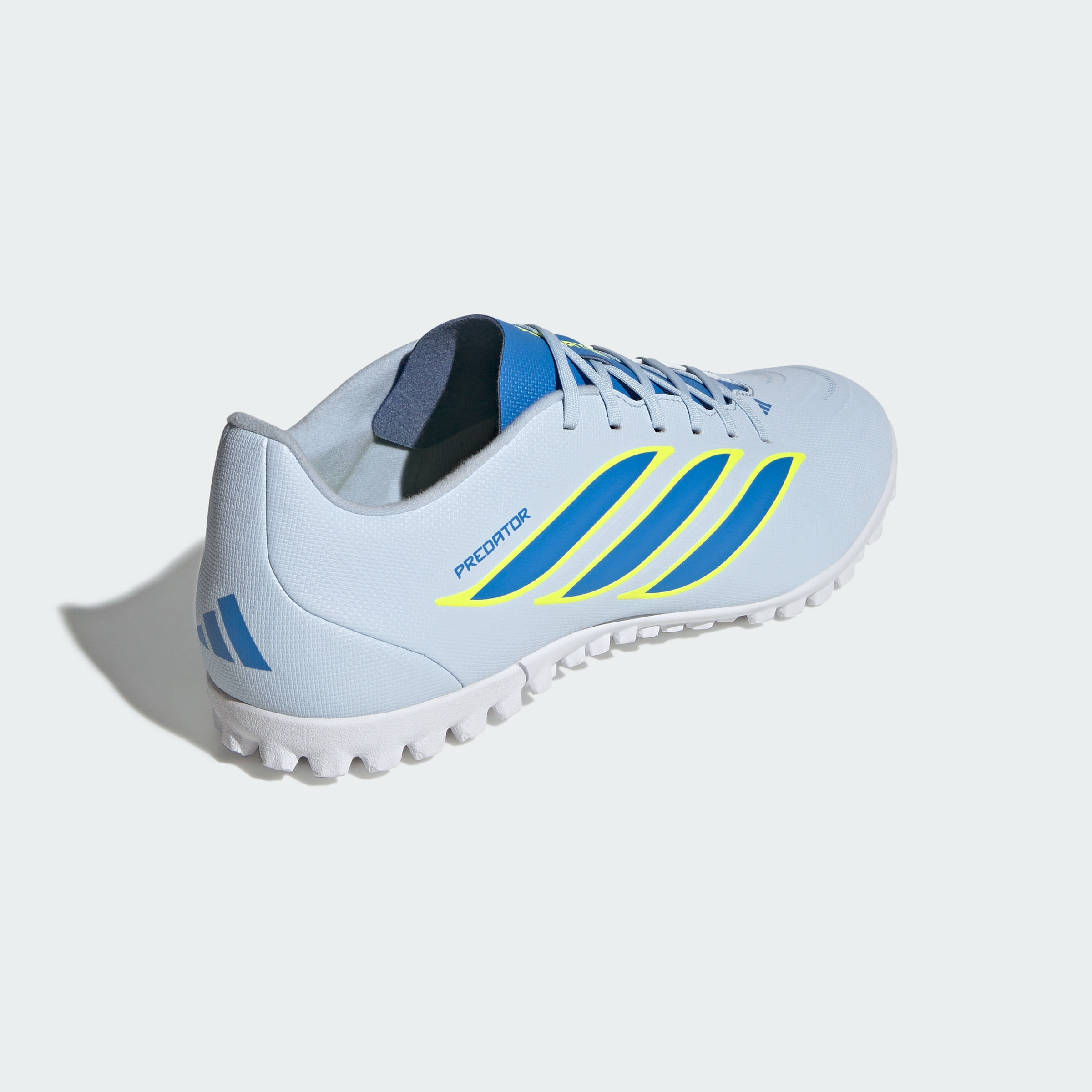 Botines adidas Predator Club Pasto Sintético Unisex — imagen 3