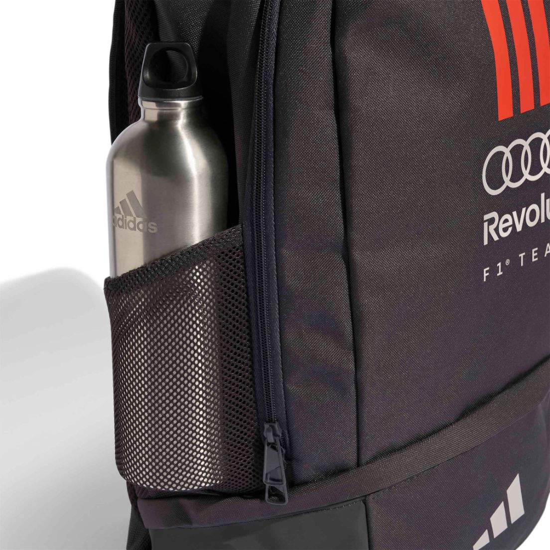 Mochila adidas DNA Audi Revolut F1 26L — imagen 5