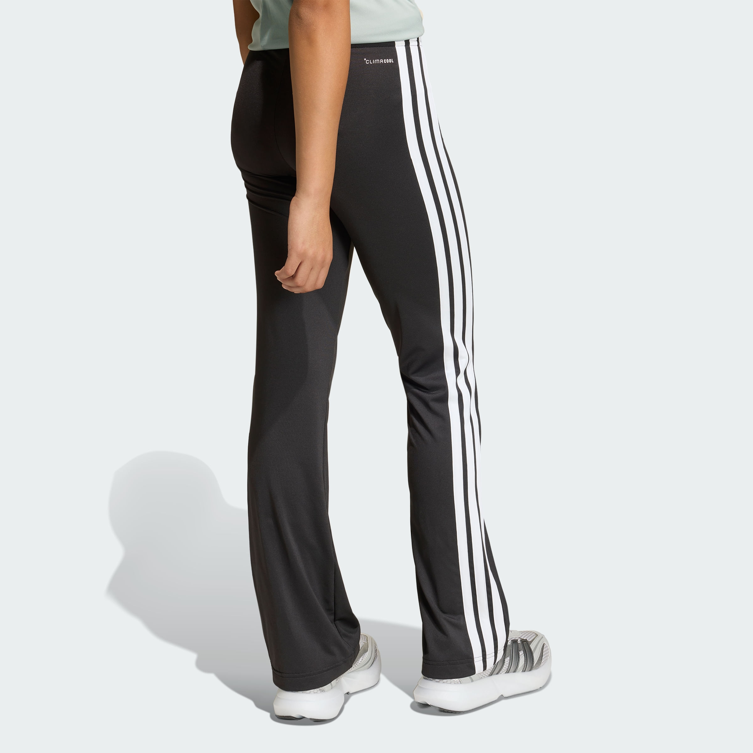 Pantalones y Calzas adidas Train Essentials 3 Tiras de Diseño Acampanado con Tiro Medio Niños — imagen 3