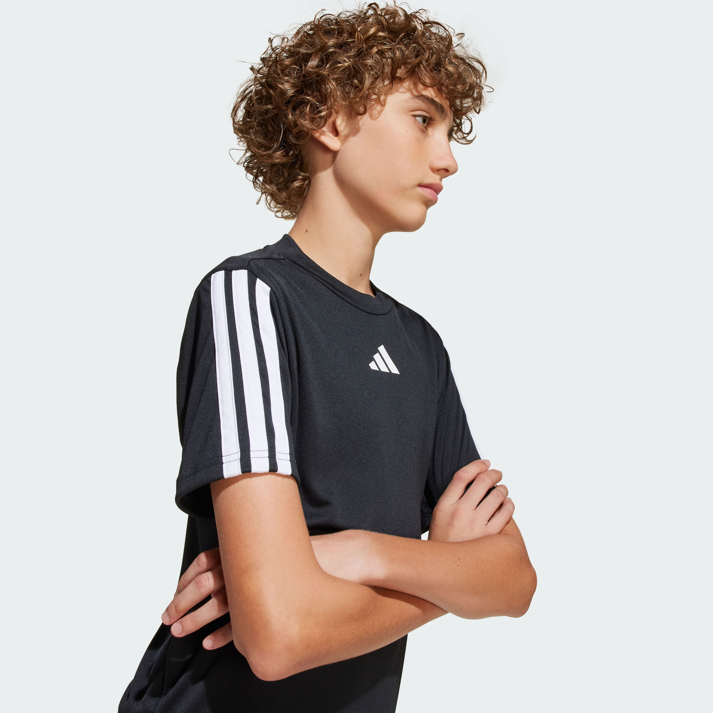 Remera Mangas cortas adidas Train Essentials 3 Tiras Niños — imagen 5