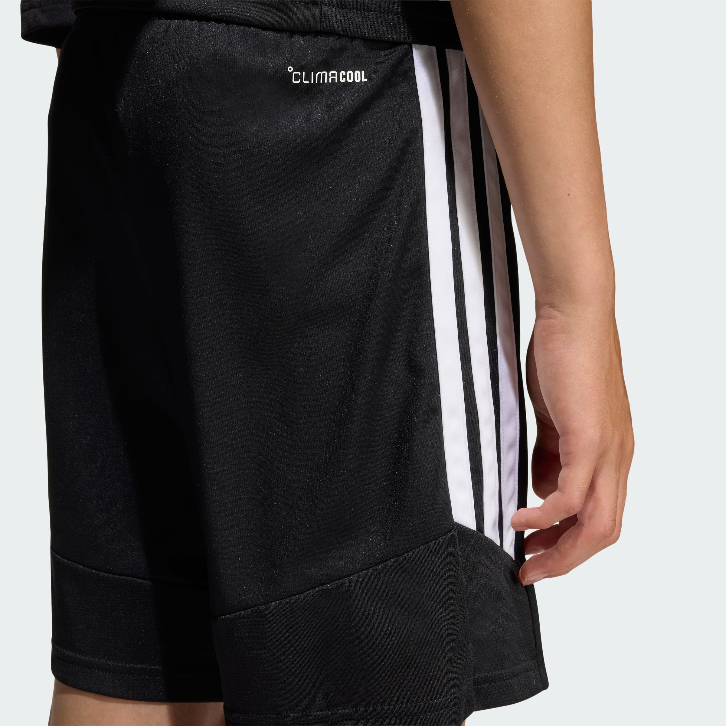 Shorts adidas Tiro26 League para Niños — imagen 9