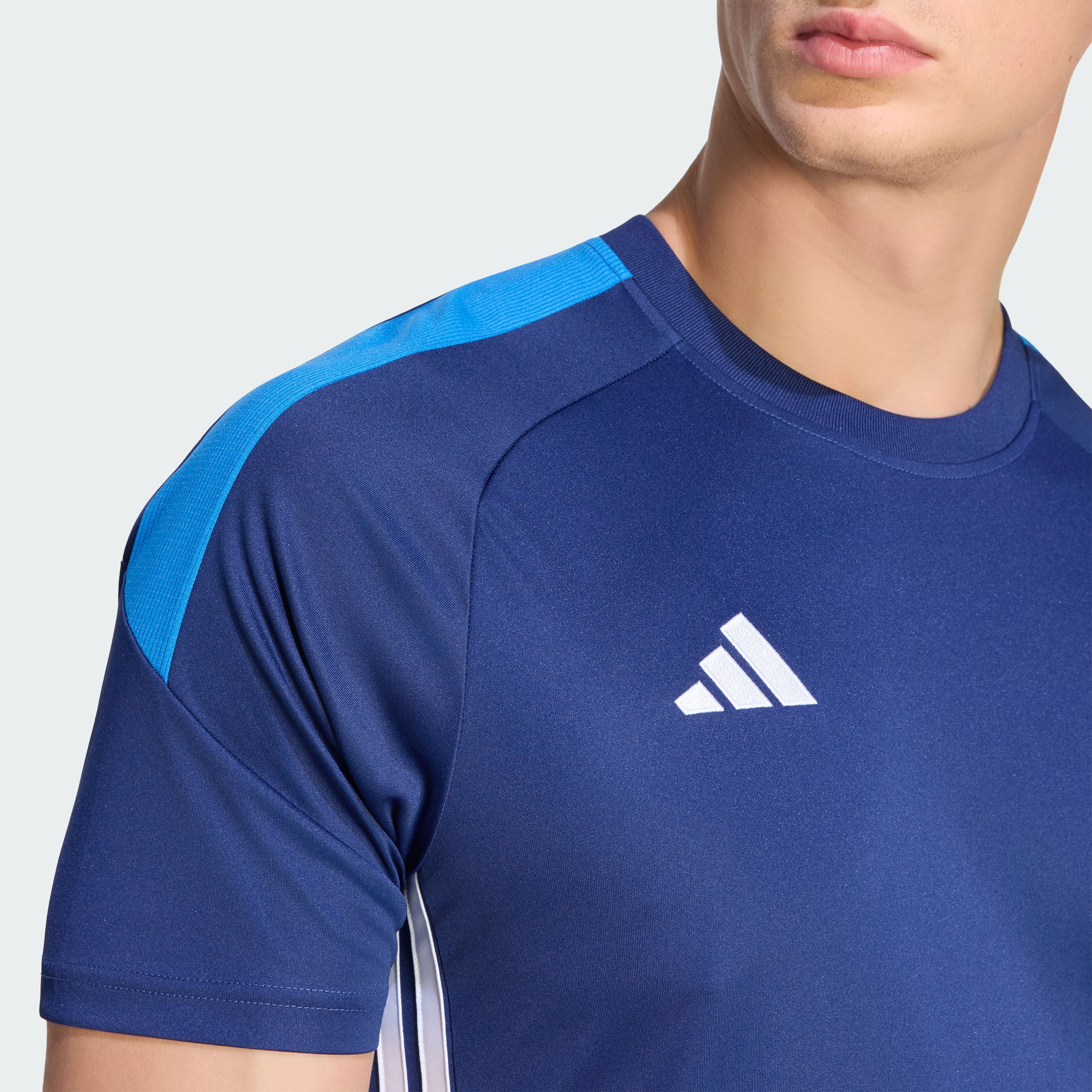 Camiseta adidas Tiro 26 Essentials Hombre — imagen 6