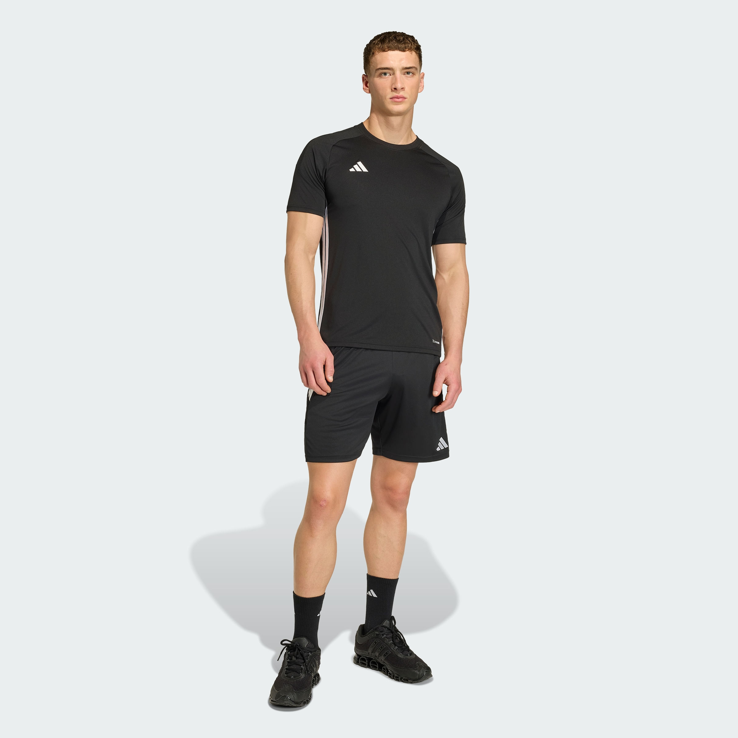 Camiseta de equipos adidas Tiro 26 Essentials Hombre — imagen 8