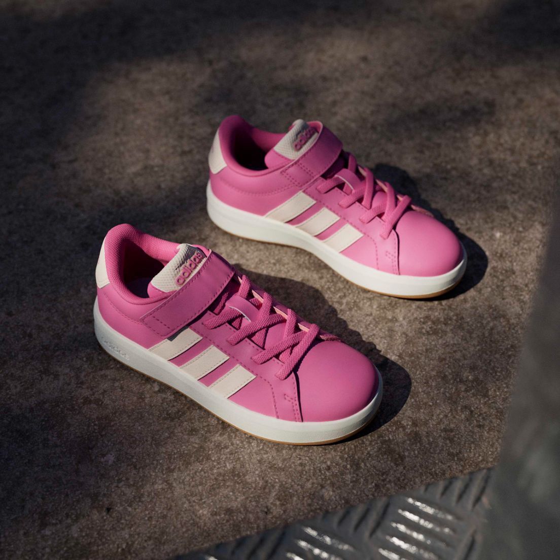 Zapatillas adidas Grand Court 3.0 De Niñas — imagen 11
