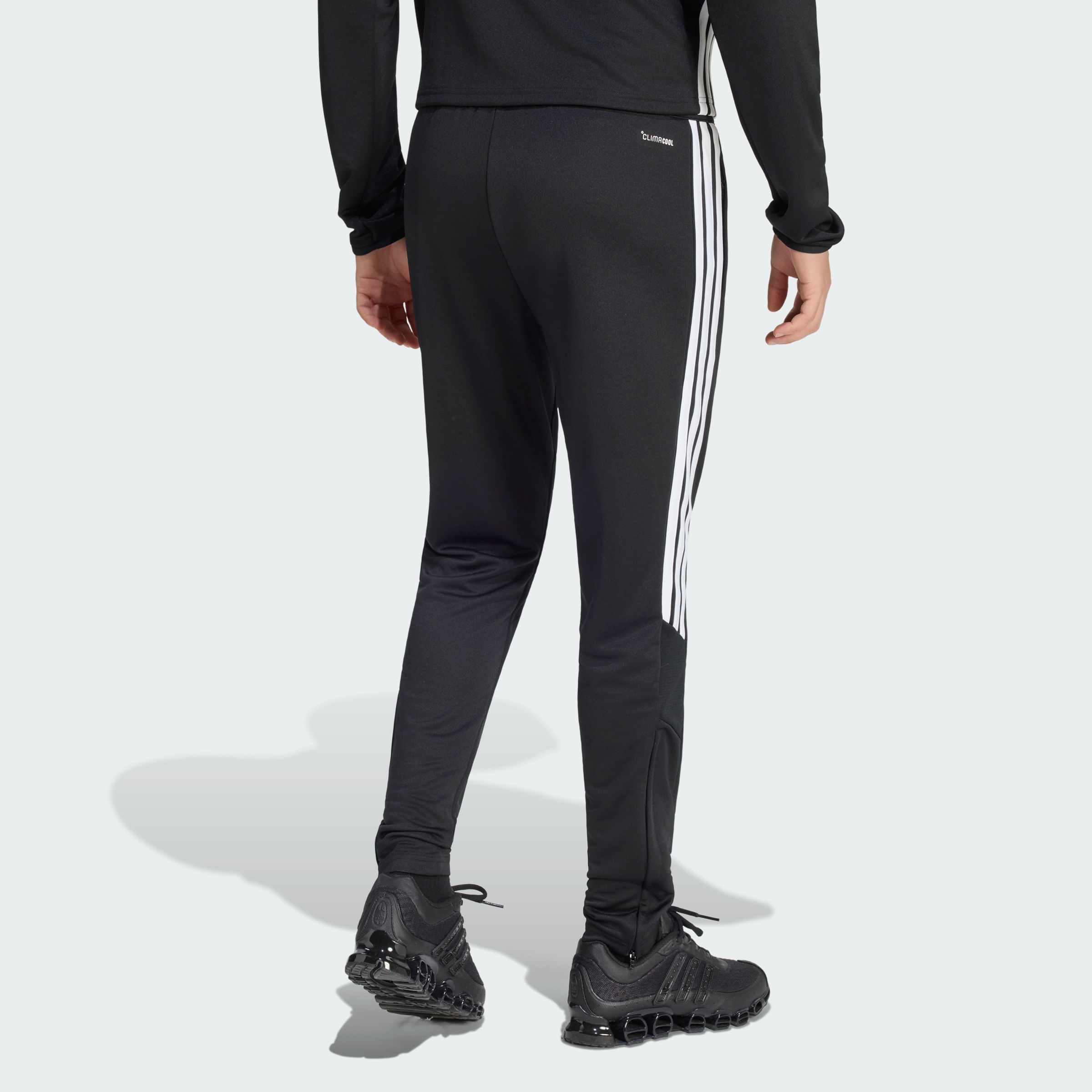 Pantalón adidas de Entrenamiento Tiro 26 Essentials Hombre — imagen 3
