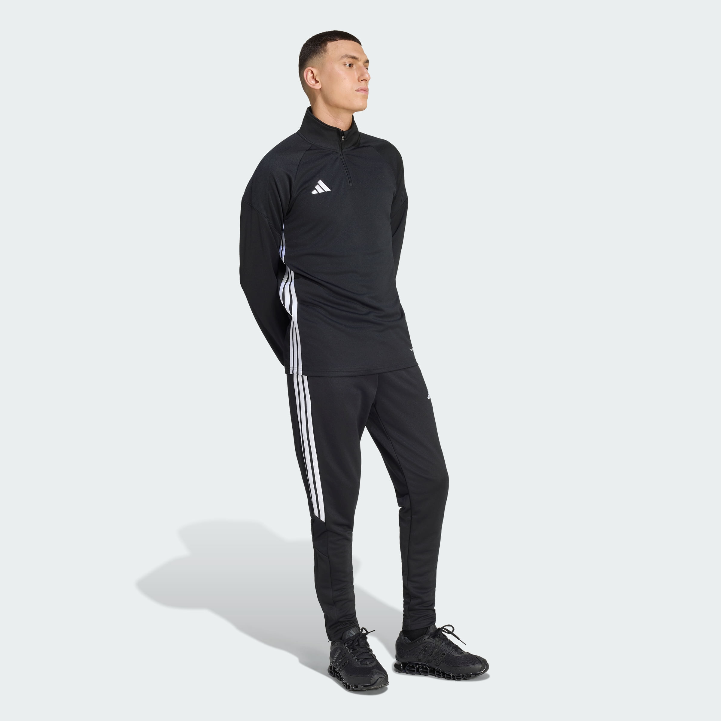 Pantalón adidas de Entrenamiento Tiro 26 Essentials Hombre — imagen 6