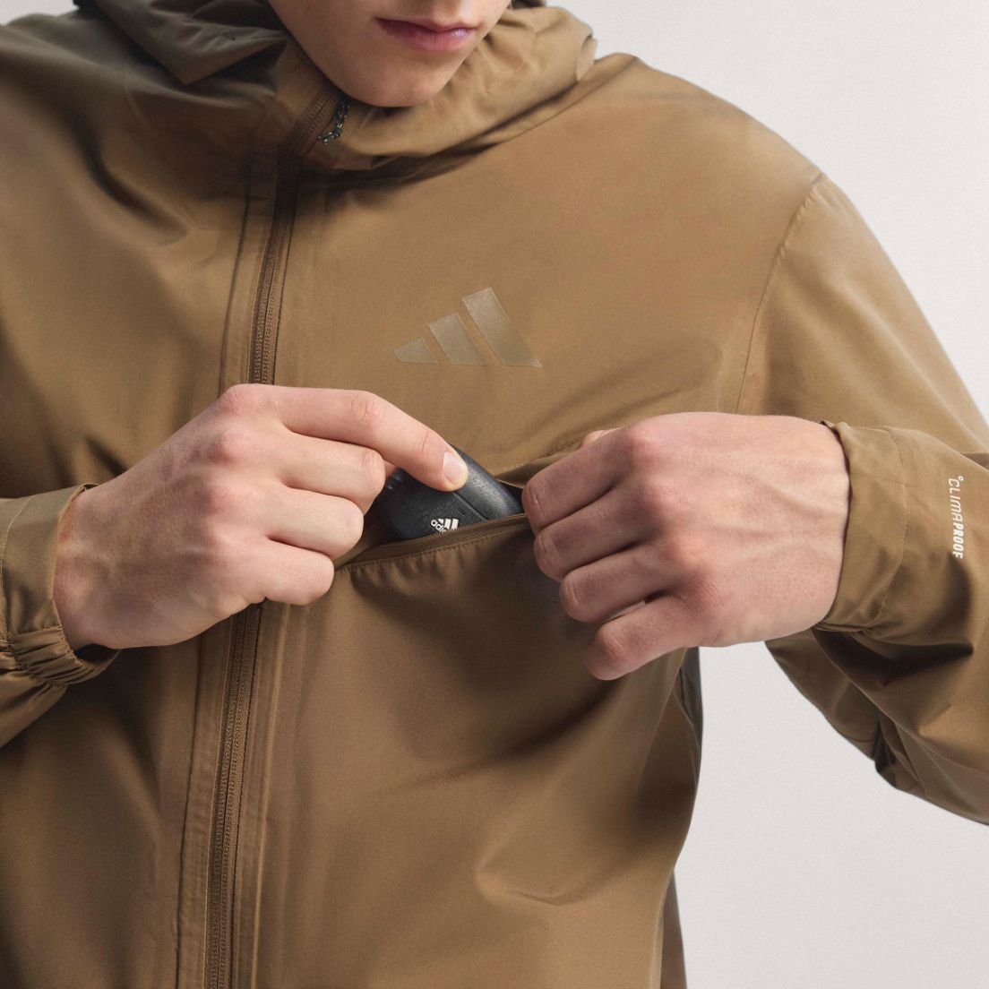 Campera adidas Climaproof Terrex Multi De Hombre — imagen 12